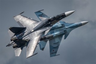 21 lipca 2017, Rosja, MAKS, Russian Falcons Aerobatic Team of Russian Air Force on Sukhoi Su-30 